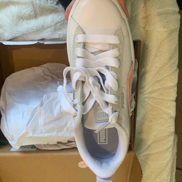 Brand new Puma sneakers - Picture 6 of 6